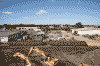 metals-bldg-railcars.gif (128496 bytes)